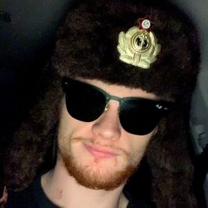 Meet your Posher, Skyler